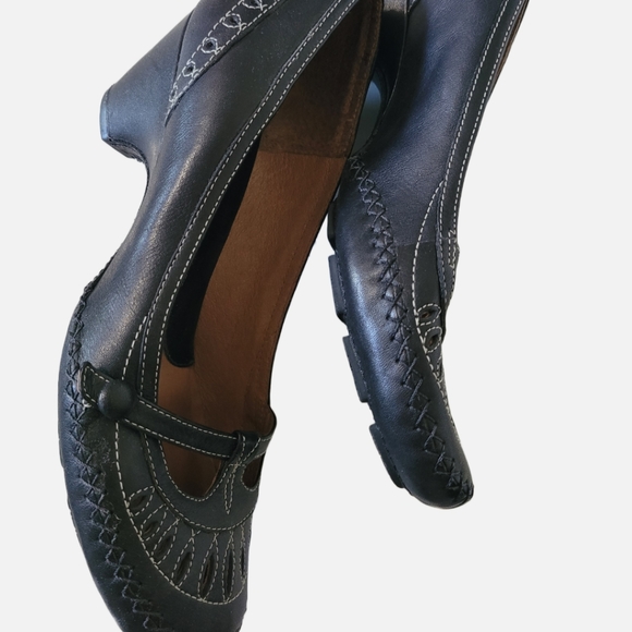 Mary Jane Laser cut embroidered - Picture 2 of 5